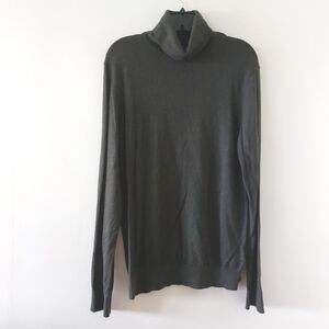 H & M merino wool blend turtleneck sweater size L